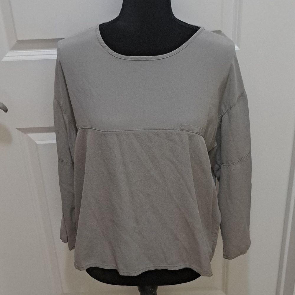 DUSAN size large 100% silk top, made in Italy, $278.00